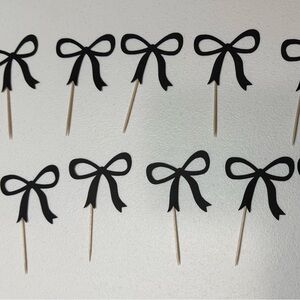 Black Bow Party Picks